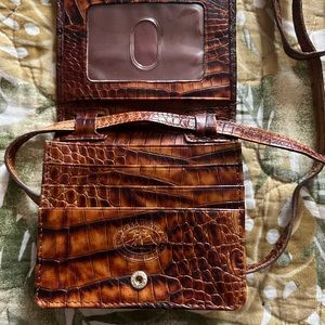 Brahmin Crossbody wallet/bag